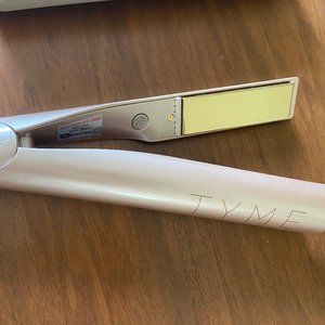 Tyme Iron Styling Tool / Curling Iron